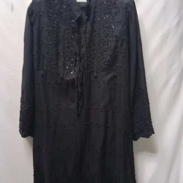 [BUNJANG] Black Beaded Long Blouse (Size 77) / 블랙 비즈 장식 롱 블라우스 77