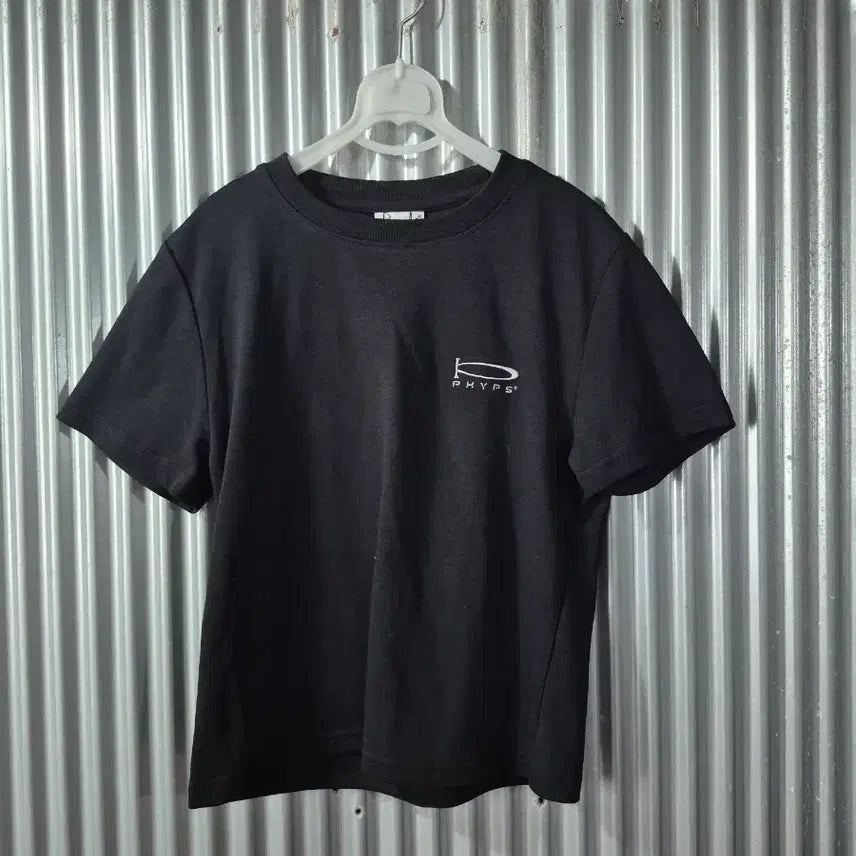 [BUNJANG] Physical Education Department Women's T-Shirt Black / S 피지컬에듀케이션디파트먼트 여성 티셔츠 블랙