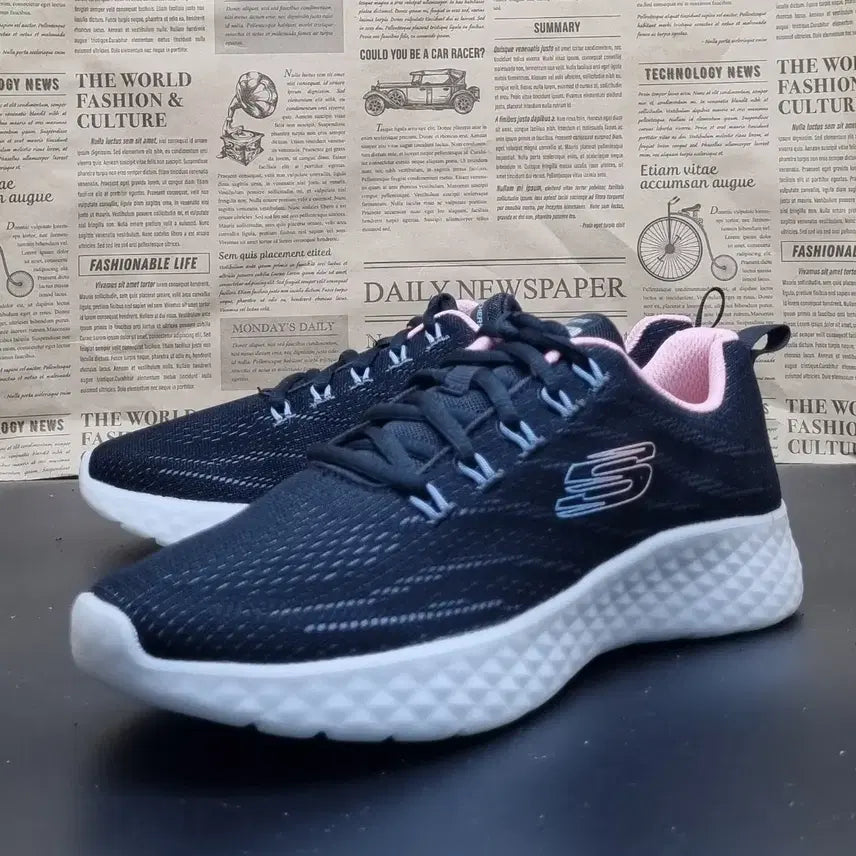 [BUNJANG] Skechers Lightfoam Lightweight Sneakers 250 / 스케쳐스 라이트폼 경량 운동화 250