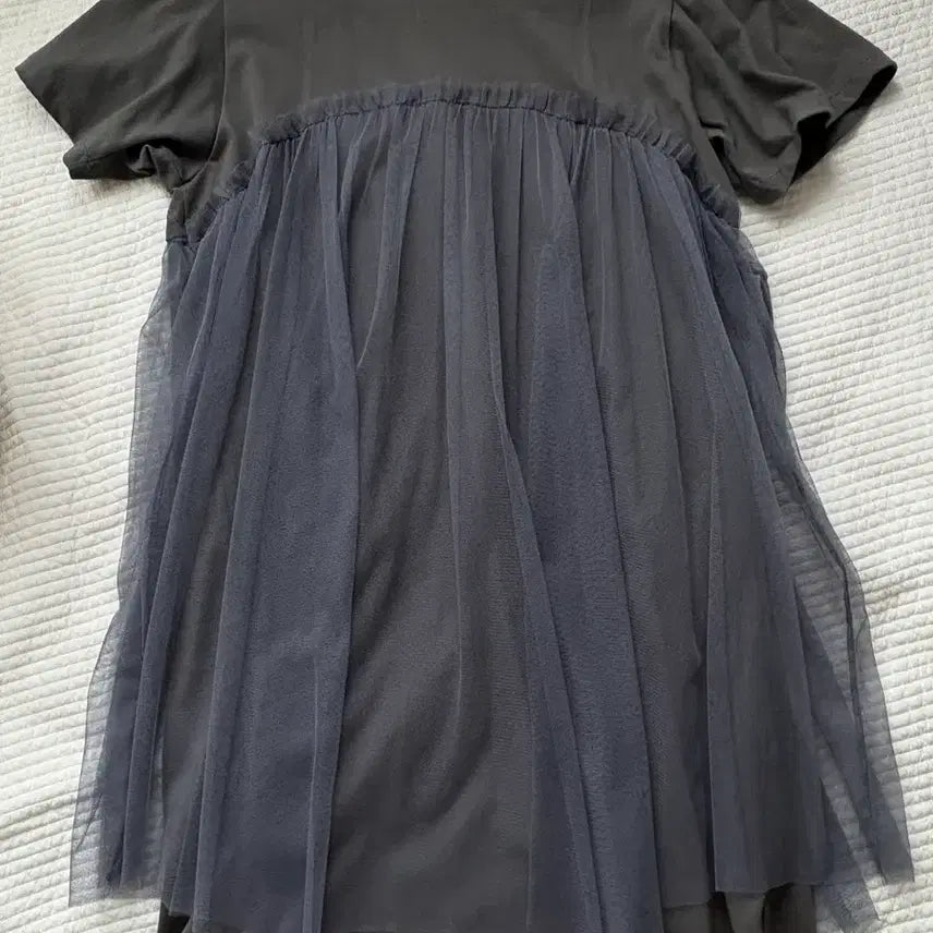 [BUNJANG] Khaki Shirred Chiffon Hem T-Shirt / 카키 샤레이스 반팔