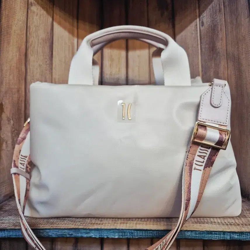[BUNJANG] Prima Classe Fluffy Padded Tote Bag/Crossbody Bag / (새상품)프리마클라쎄 플러피 패딩 토트백/크로스백