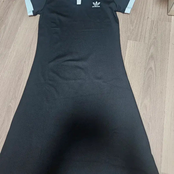 [BUNJANG] Three-Stripe Collar Black Dress / 삼선 카라블랙 원피스 새옷임