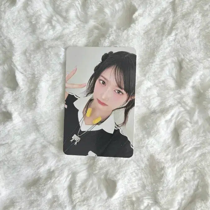 [BUNJANG] IVE Yseo 2025 Season's Greetings Square Special Benefit Photocard / 최저가)아이브 이서 2025 시즌그리팅 스스퀘 특전