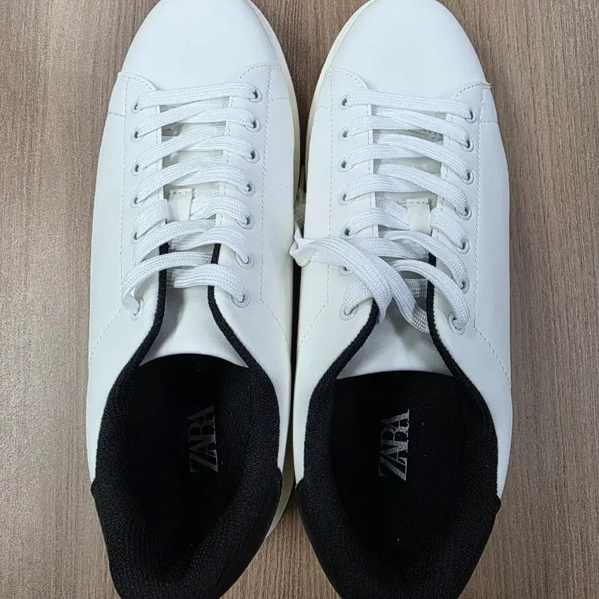 [BUNJANG] Zara Sneakers White Black / 자라 스니커즈 화이트 블랙