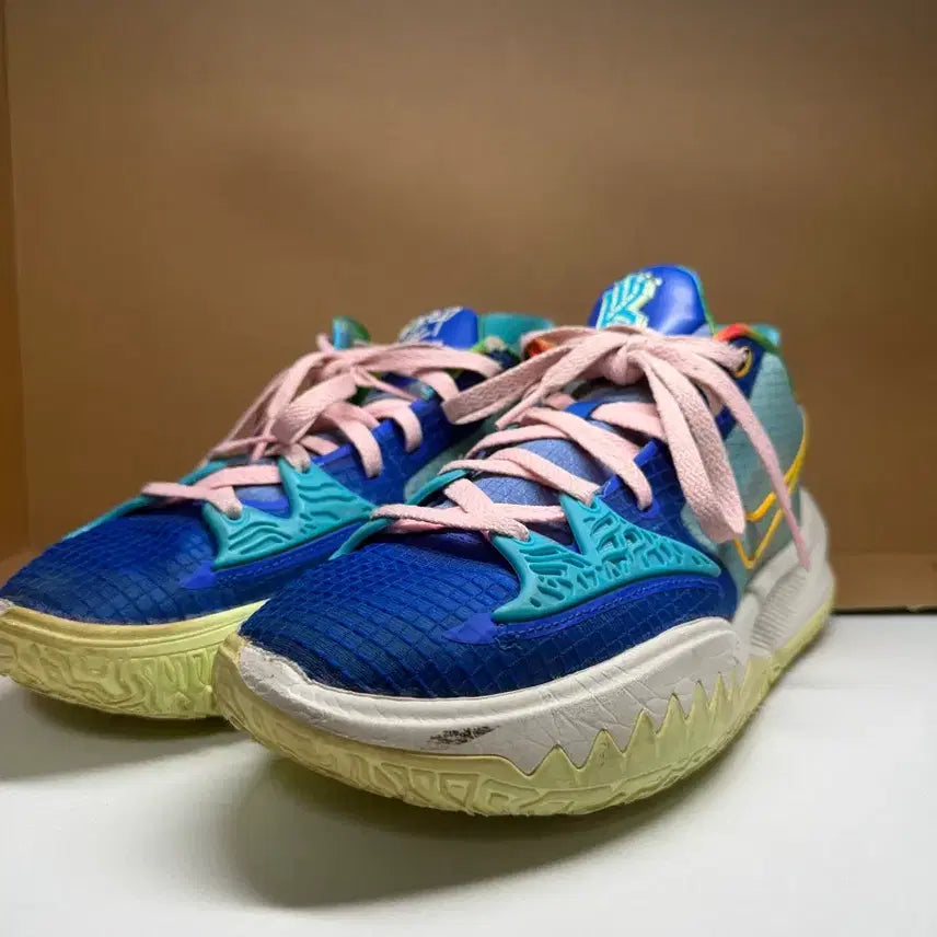 [BUNJANG] Nike Kyrie Low 4 Keep Sue Fresh Basketball Shoes / 나이키 카이리 로우 4 keep sue fresh