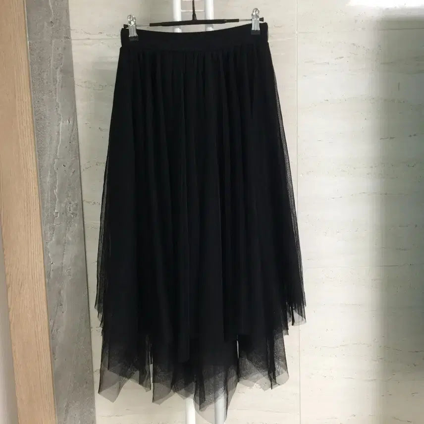 [BUNJANG] Egoist Asymmetrical Tulle Skirt (Free Size) / 에고이스트 24 언발란스 샤 스커트 free