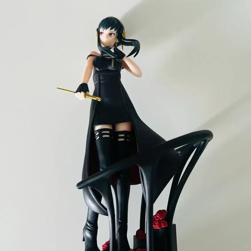 [BUNJANG] Spy x Family Yor Forger Figure / 스파이패밀리 요르포저 피규어