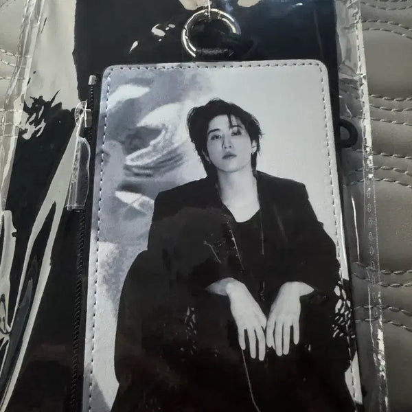 [BUNJANG] Stray Kids Run It Card Holder Han / 스트레이키즈 스키즈 straykids 런잇 카드지갑 한