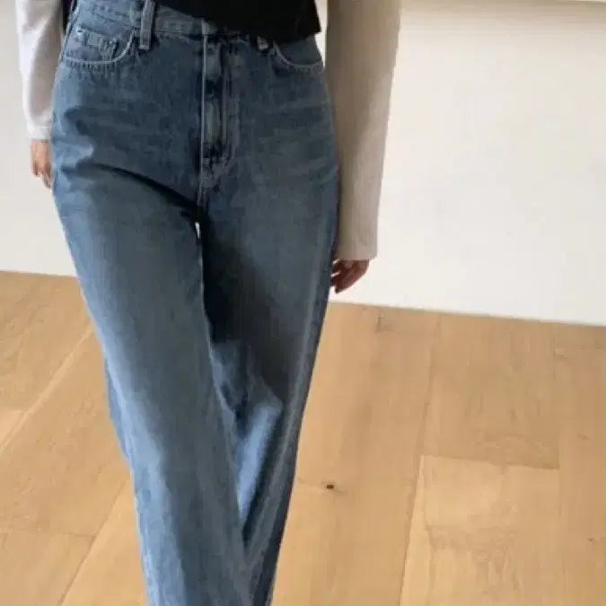 [BUNJANG] Thanath High-Rise Light Denim Pants Size S / 타낫 하이라이즈 라이트데님 S 사이즈