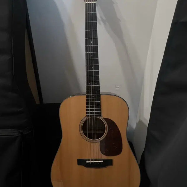 [BUNJANG] Sigma DM-18+ Acoustic Guitar / 시그마dm-18+ 기타 팝니다