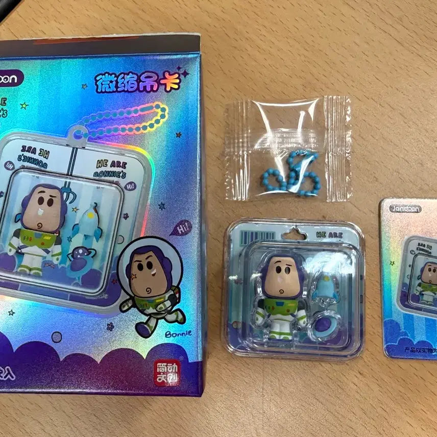[BUNJANG] Jandoon Toy Story Buzz Lightyear Figure Keychain / Jandoon 토이스토리 버즈 피규어 키링