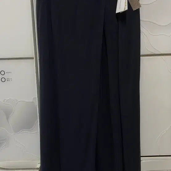 [BUNJANG] The Cashmere Wrap Skirt Pants / 더캐시미어