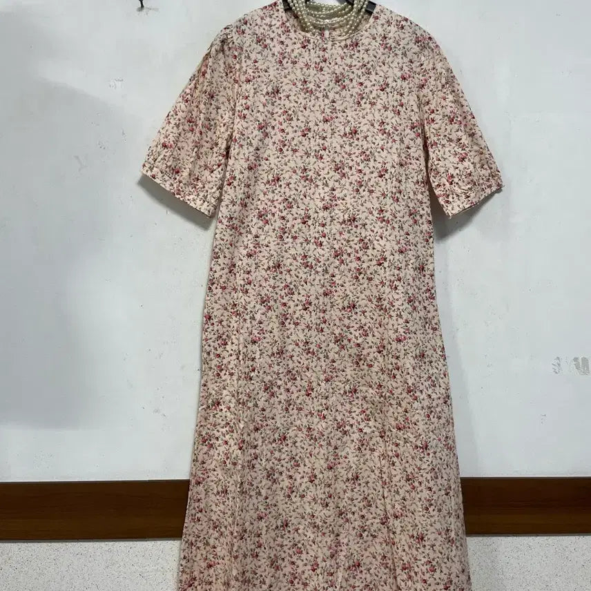 [BUNJANG] Soloist Vintage Mood Floral Print Long Dress / 특가새)N6829 soloist 빈티지무드 잔꽃무늬 롱 원피스.면.뒷끈