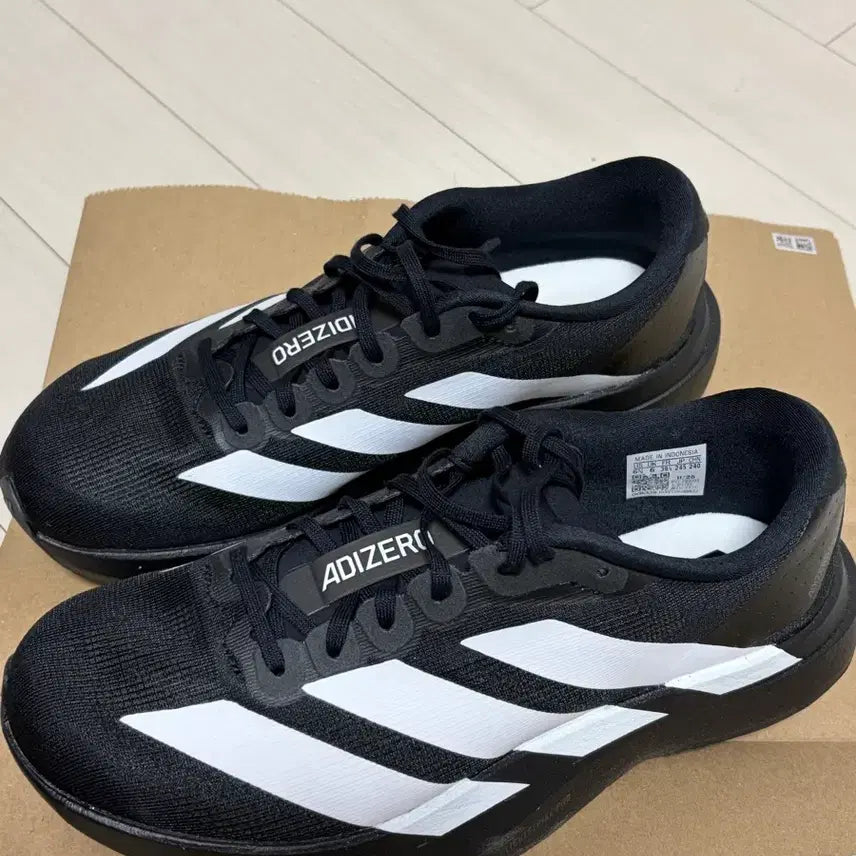 [BUNJANG] Adidas EVO SL Black White (JP7149) 245mm / 아디다스 EVO SL - 블랙 화이트 (JP7149) (245mm)