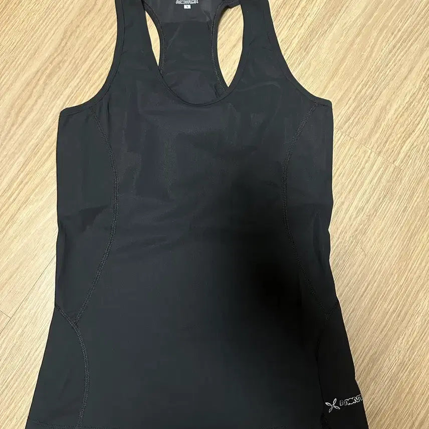 [BUNJANG] Moncler Women's Sleeveless Top S / 몬츄라여성민소매탑S