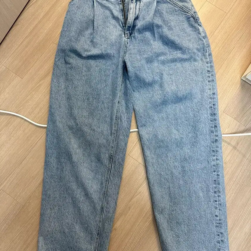 [BUNJANG] Branded Denim Pants / 브랜디드 데님 팬츠