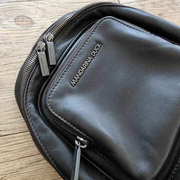 [BUNJANG] Mandarinaduck Genuine Natural Leather Crossbody Sling Bag / 만다리나덕 정품 천연가죽 크로스백 슬링백 매장판 88만원