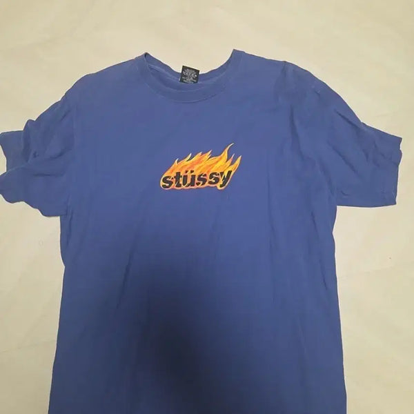 [BUNJANG] Stussy Flame Logo Short Sleeve T-Shirt Midnight Blue / L) 스투시 플레임 로고 반팔 티셔츠 미드나잇 블루