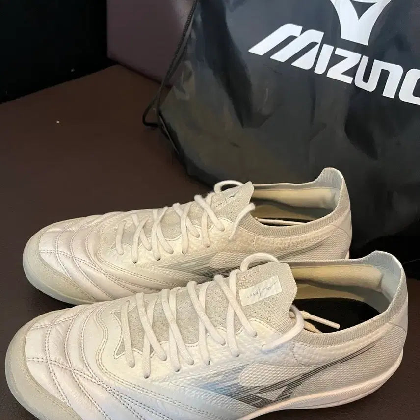 [BUNJANG] Mizuno Morelia Sala Beta Japan TF / [255] 미즈노 모렐리아 살라 베타 재팬 TF