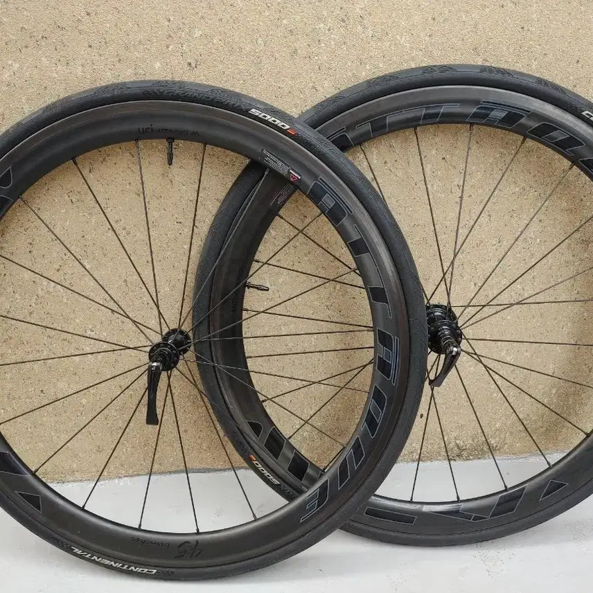 [BUNJANG] Gusto ATTAQUE ATTA-C451-RD Carbon Clincher Wheelset / UCI인증) A급 구스토(GUSTO) 클린처 ATTAQUE 림브 카본 휠셋 +브레이크슈 팝니다. (최상급타이어장착) - 50만