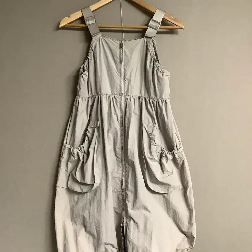 [BUNJANG] Zara Light Gray Ribbed Midi Dress Size S / 자라 바스락거리는 소재 원피스 라이트 그레이 S사이즈