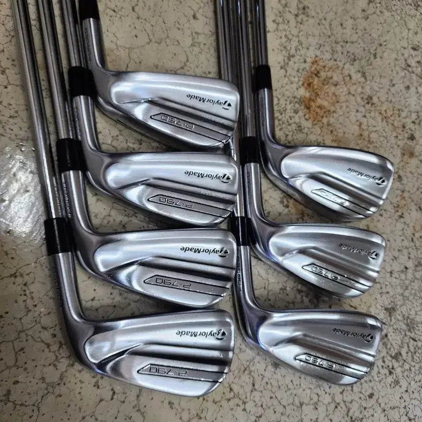 [BUNJANG] TaylorMade P790 2nd Gen 7-Iron Set (4-P) A-Grade / 정품 테일러메이드 P790 2세대 7아이언 A급