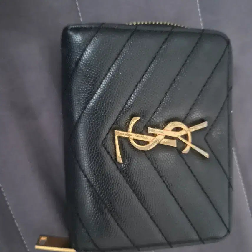 [BUNJANG] Saint Laurent Compact Zip Around Wallet / 입생 로랑 컴팩트 지퍼 어라운드 지갑