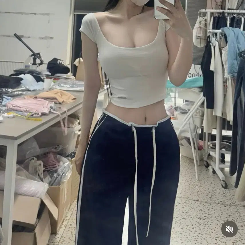 [BUNJANG] KindaMimi Jennie Training Pants Navy / 카인다미 제니 트레이닝팬츠 네이비
