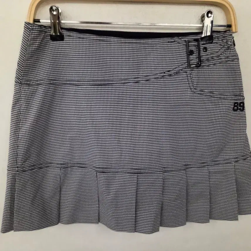 [BUNJANG] PEARLY GATES Check Pleated Skirt Size 1 / 파리게이츠 체크 플리츠 스커트 1