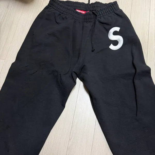 [BUNJANG] Supreme S Logo Track Pants Black / 슈프림 S 로고 트레이닝 팬츠 블랙