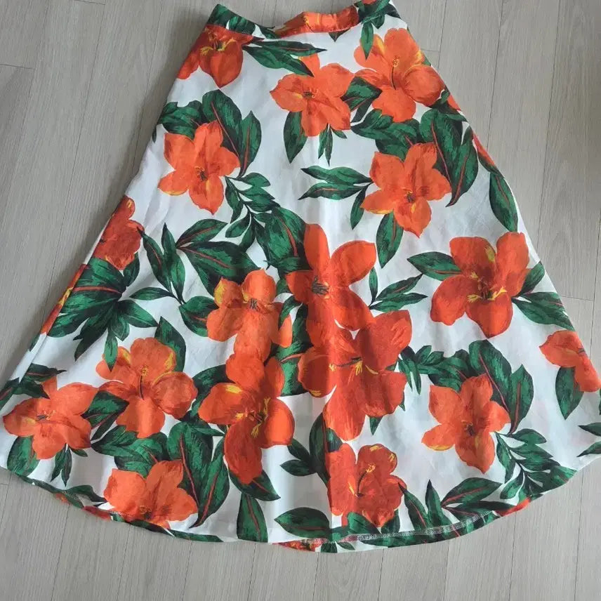 [BUNJANG] Grace U Skirt L / 그레이스유 스커트 L