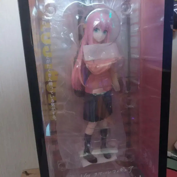 [BUNJANG] Good Smile Company Bocchi the Rock! Hitori Gotoh 1/7 Scale Figure / 굿스마일 컴퍼니 봇치더락 고토히토리 1/7 스케일 피규어 팝니다!