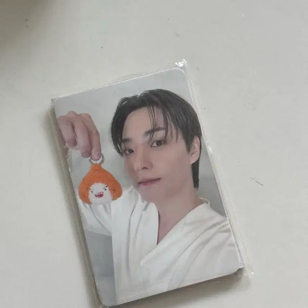 [BUNJANG] ONF ONNURI Lion Photocard / 온꼬미즈 티오니 온앤오프 이션 포카