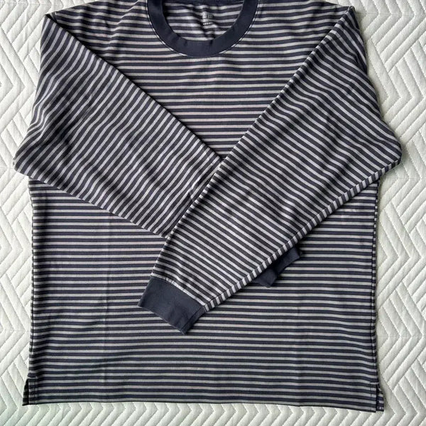 [BUNJANG] Uniqlo Striped T-Shirt Navy x Gray / 유니클로 스트라이프 티 (네이비x그레이)