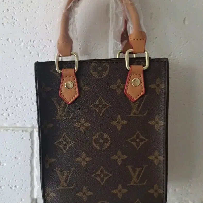 [BUNJANG] Monogram Mini Tote Bag / 여름휴가할인)모노그램 미니 토트백