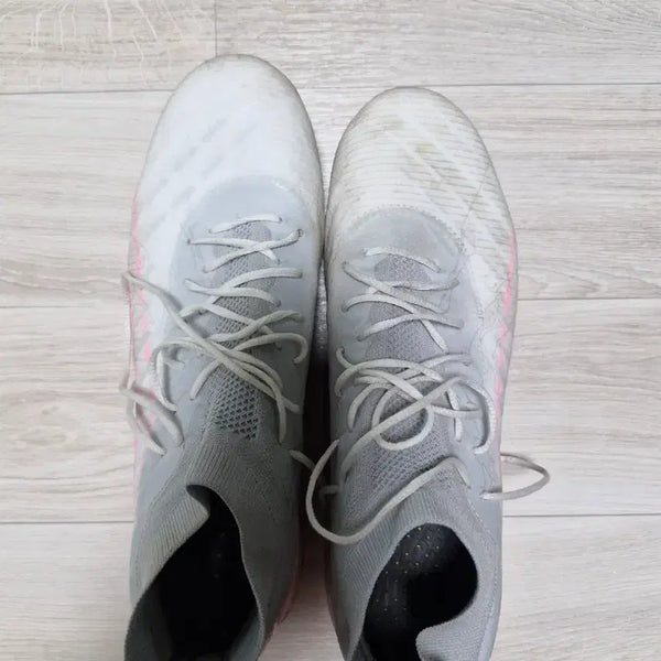 [BUNJANG] Definitive DD AG 270 Cleats Size 270 / 데피니브 dd ag 270