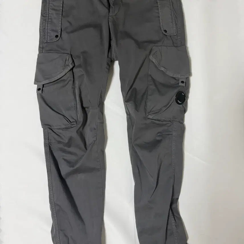 [BUNJANG] C.P. Company Charcoal Grey Garment Dyed Cargo Pants / 씨피 컴퍼니(C.P. Company) 카고 팬츠(46사이즈)