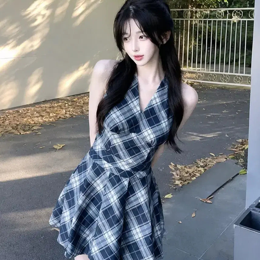 [BUNJANG] Airy Mood Navy Check Halterneck Mini Dress (Sample) / 에어리무드 촬영샘플 체크 홀터넥 미니원피스
