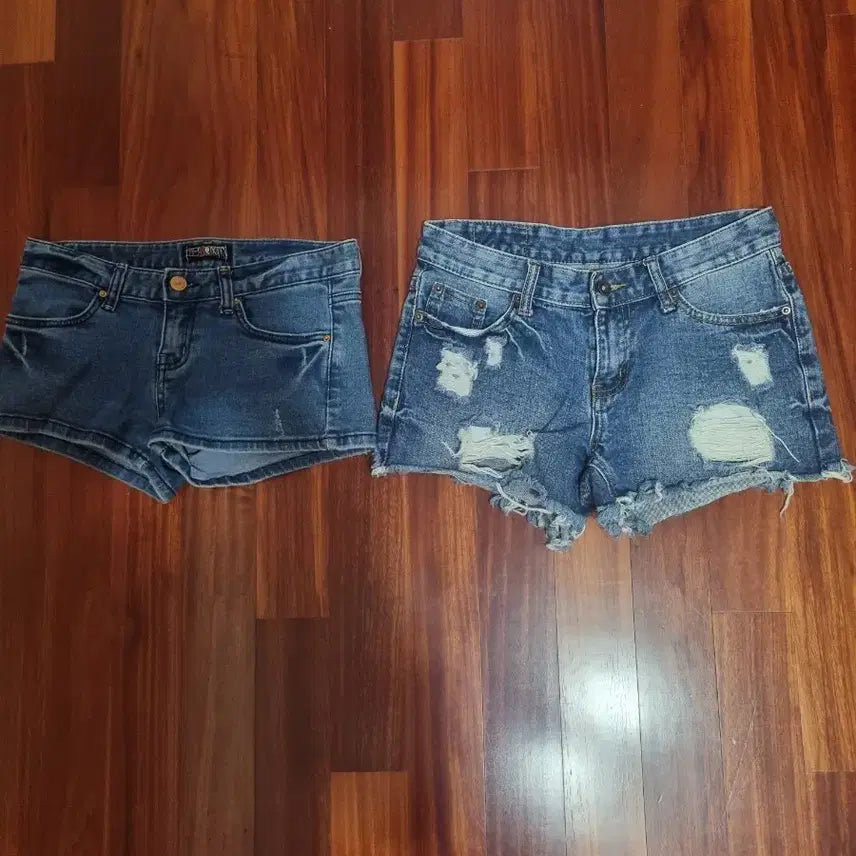 [BUNJANG] Denim Hot Pants Set (2 pcs) / 데님 핫팬츠 2개 세트 일괄가격 청 반바지  S