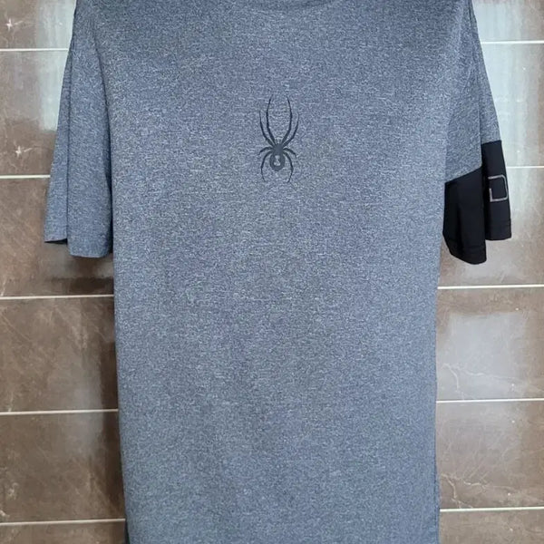 [BUNJANG] Men's Functional Short-Sleeve T-Shirt - Gray (Size L) / (남성100사이즈)기능성 반팔티 그레이