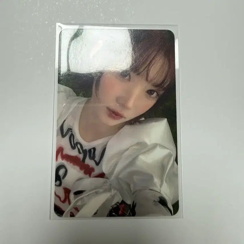 [BUNJANG] NMIXX Jiwoo Ludy Apple Music Lucky Draw Photocard / 하츠투하츠 하투하 지우 루드 애플뮤직 럭드 포카