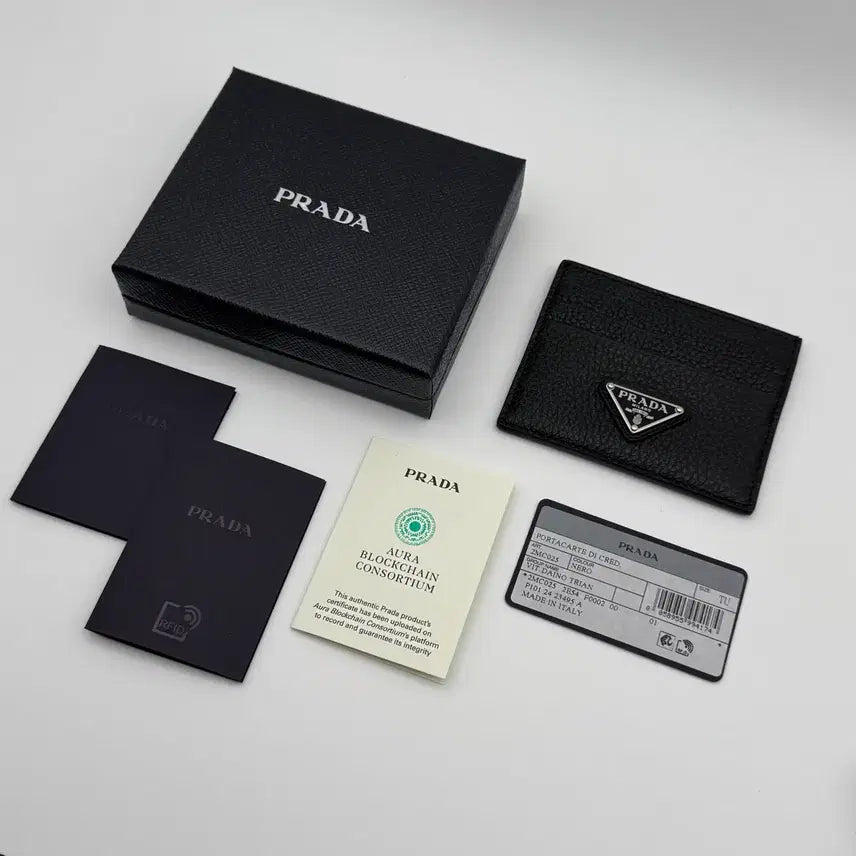 [BUNJANG] Prada Black Silver Logo Leather Card Holder / [미사용] 프라다 카드 홀더 블랙 은장 2MC025