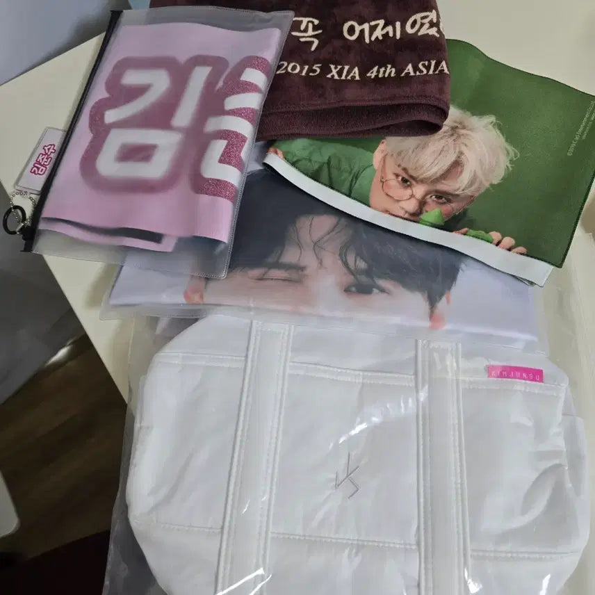 [BUNJANG] Kim Junsu Xia Junsu Slogan + Xia Bag / 김준수 시아준수 슬로건+시아백