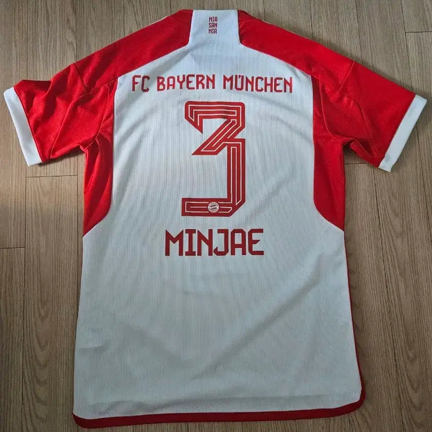 [BUNJANG] Adidas Bayern Munich 2023/24 Home Jersey White Red Kim Min Jae Marked / [L] 아디다스 바이에른 뮌헨 2023/24 홈 저지 화이트 레드 김민재 마킹