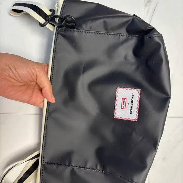 [BUNJANG] Starbucks Hunter Collaboration Backpack Black Waterproof Bag / 스타벅스 헌터 콜라보 백팩 블랙 방수 가방