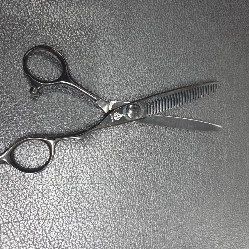 [BUNJANG] Hanabi Turning Scissors K62/2625 Black / 하나비 턴닝가위 K62/2625블랙