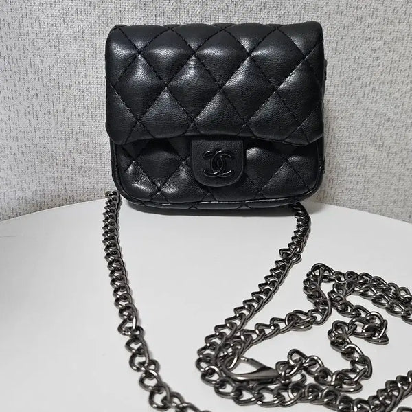 [BUNJANG] Chanel Quilted Card Holder Mini Crossbody Bag Black / 샤 카드지갑 미니 크로스백