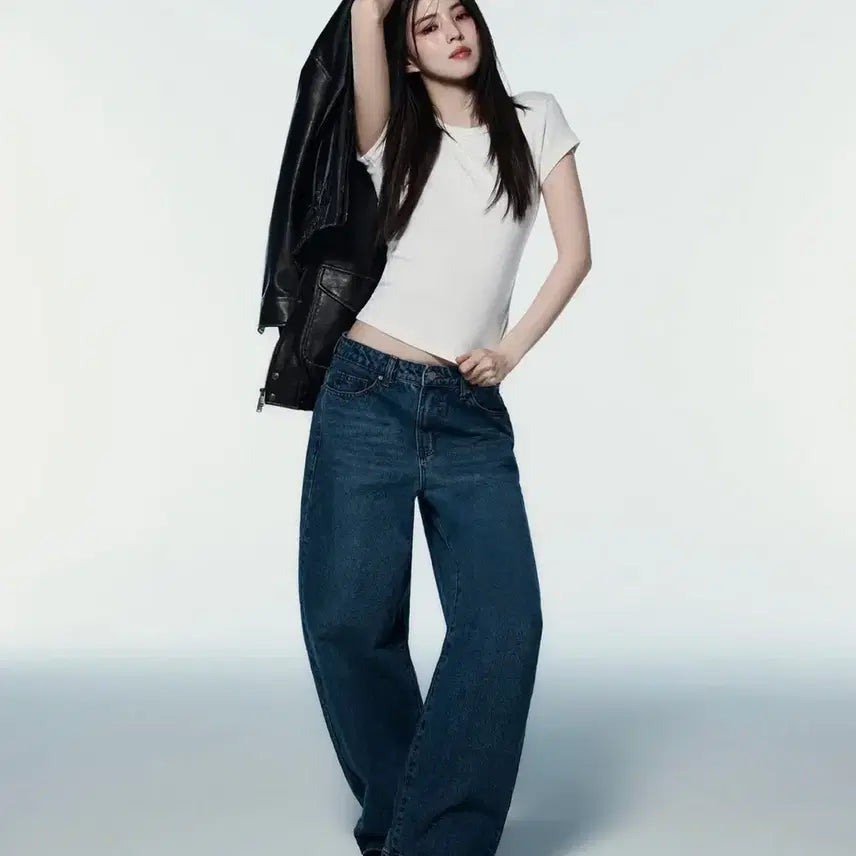 [BUNJANG] Musinsa Standard Women's Curved Denim Pants Medium Indigo / 무신사 스탠다드 우먼즈 커브드 데님 팬츠 미디엄 인디고