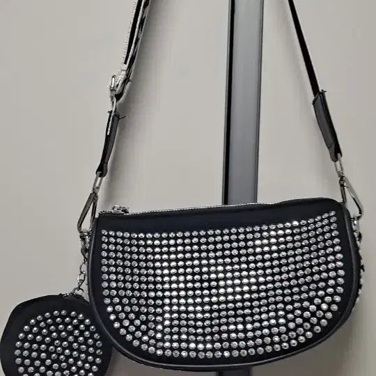 [BUNJANG] Women's Crossbody Bag with Coin Pouch / 크로스가방(새상품)