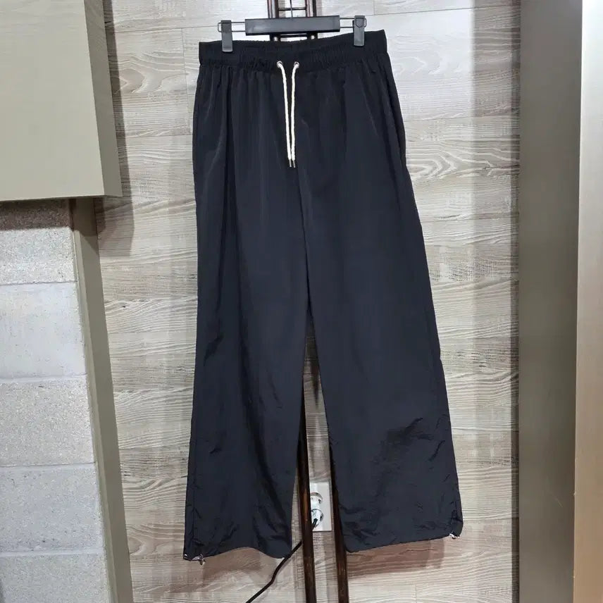 [BUNJANG] Banding Training Pants Size 105 / 밴딩 트레이닝 바지 105 (ny409